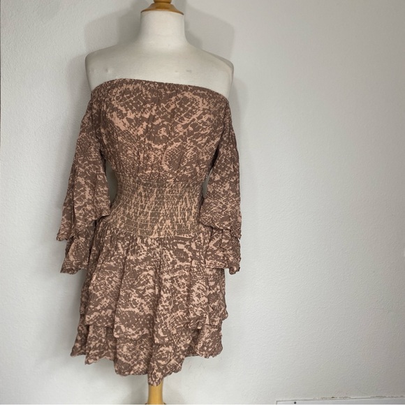 2/$25 Forever 21 Brown Smock Ruffle Off Shoulder Tiered Mini Dress Size Medium - Picture 1 of 16